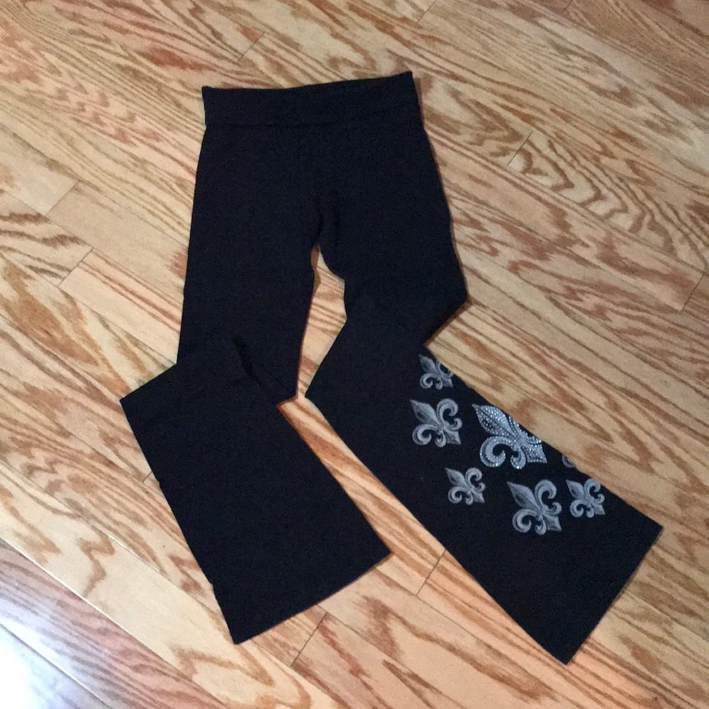Stretchy bootleg leggings